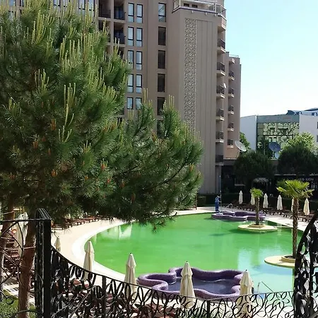 Royal Beach Appartamento *